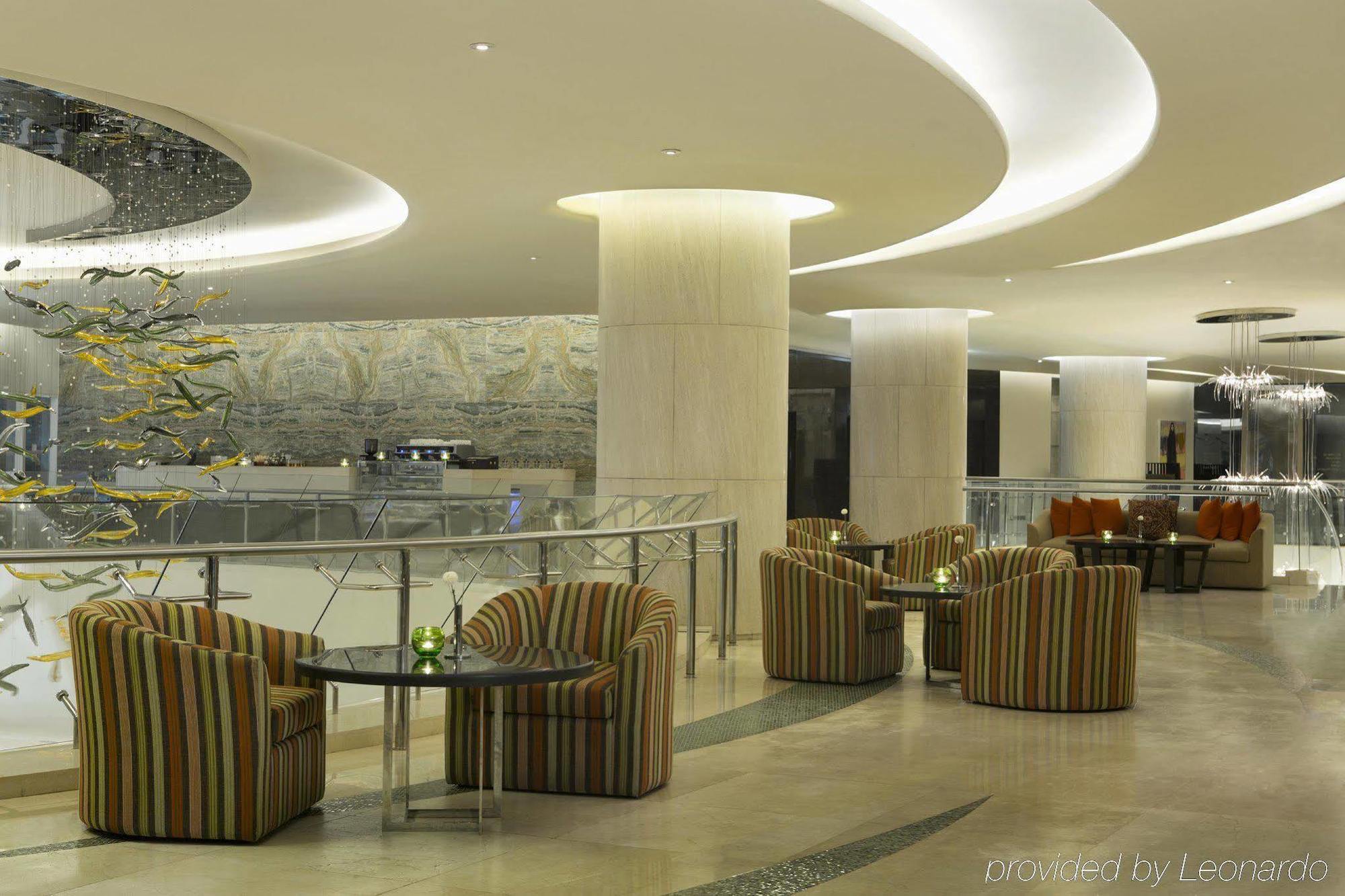 Millennium Al Rawdah Hotel Abu Dhabi Exterior photo Lobby